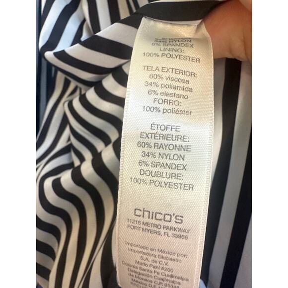 Chico’s Size 3 (16) Vibrant Blue Open Front Dress Jacket with Zipper Pockets - Picture 3 of 8